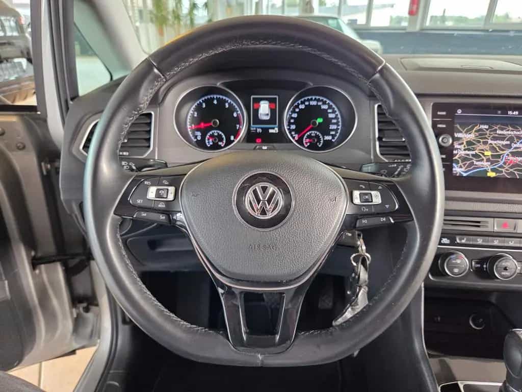 Volkswagen Golf VII Sportsvan 1.5 TSI Automatik 08/2018-photo-32
