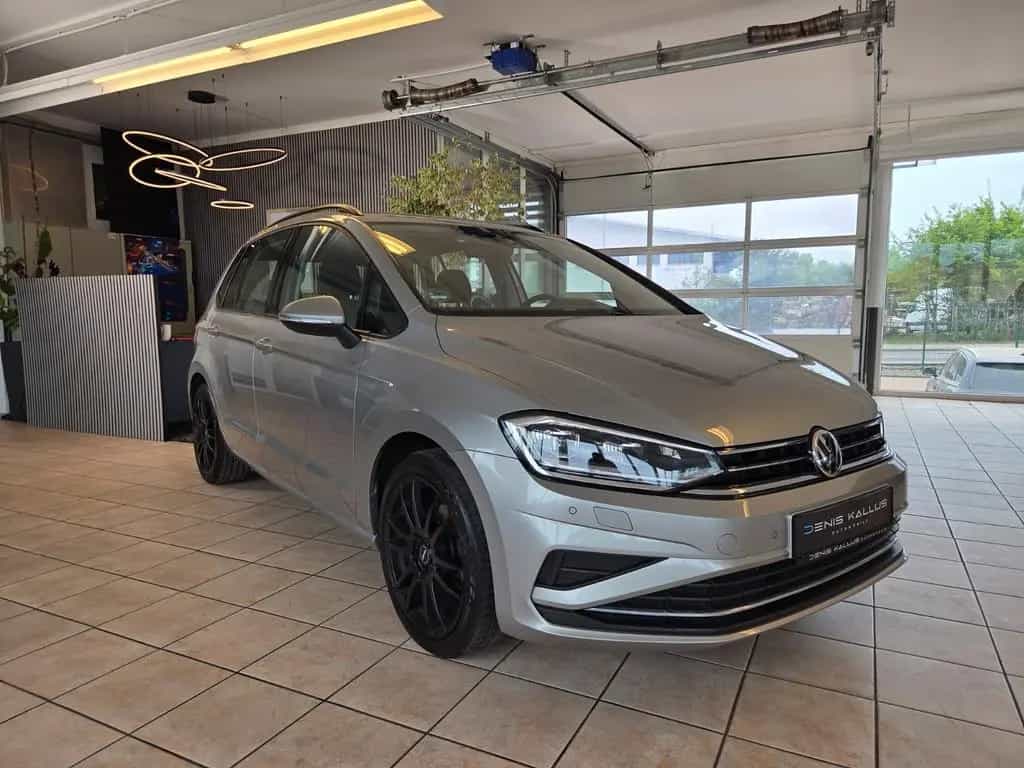 Volkswagen Golf VII Sportsvan 1.5 TSI Automatik 08/2018-photo-45