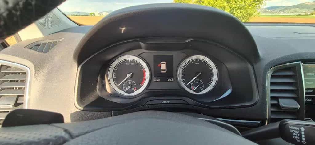 Skoda Karoq 1.5l TSI ACT DSG 150 PS | 1. H... 07/2019-photo-8