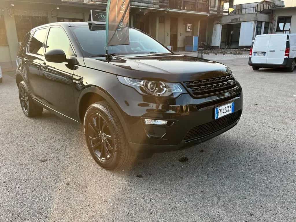 Land Rover Discovery Sport 2.0 TD4 150 CV HSE Lu 04/2018-photo-2