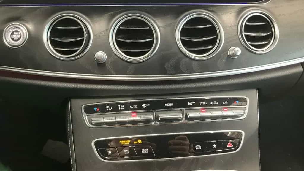 Mercedes-Benz E 200 ALLRAD AHK*LED*Kamera*DAB*Navi*Teilleder 04/2022-photo-12