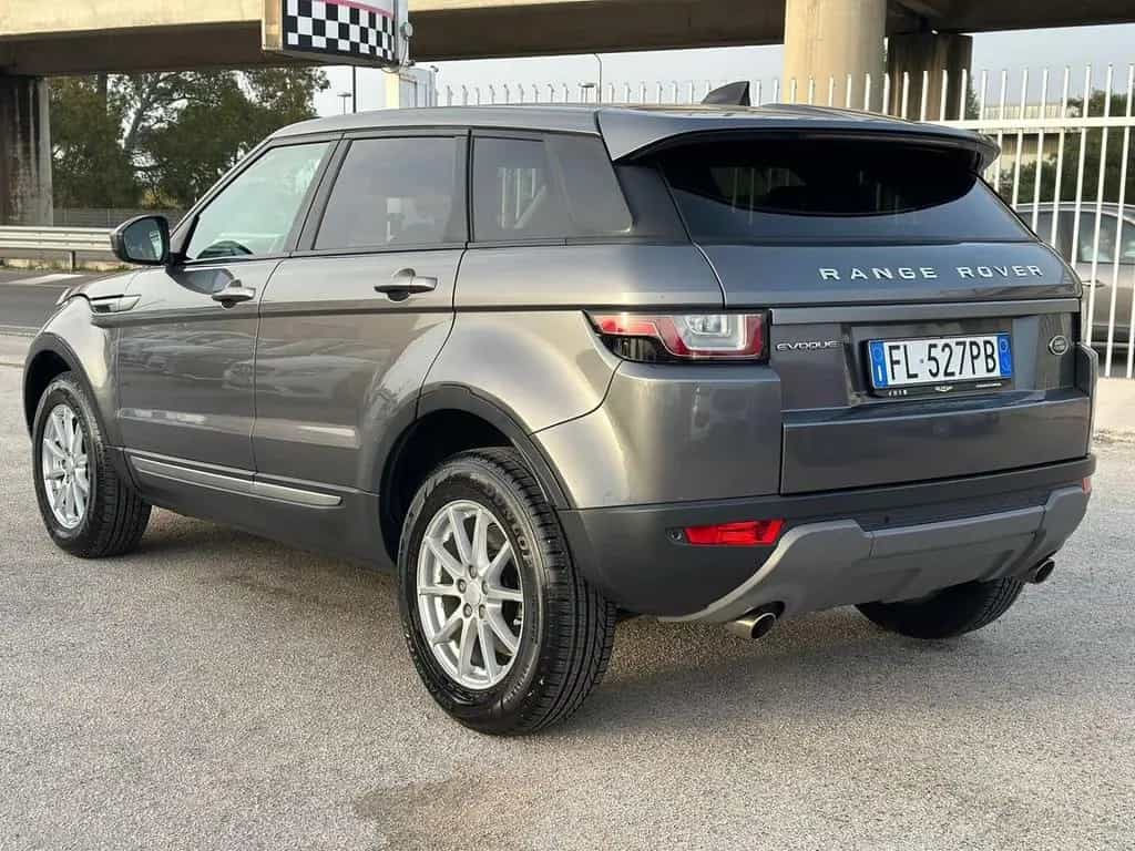 Land Rover Range Rover Evoque 2.0 DIESEL 150 CV 5p. SE AUT. 4X4 09/2017-photo-4