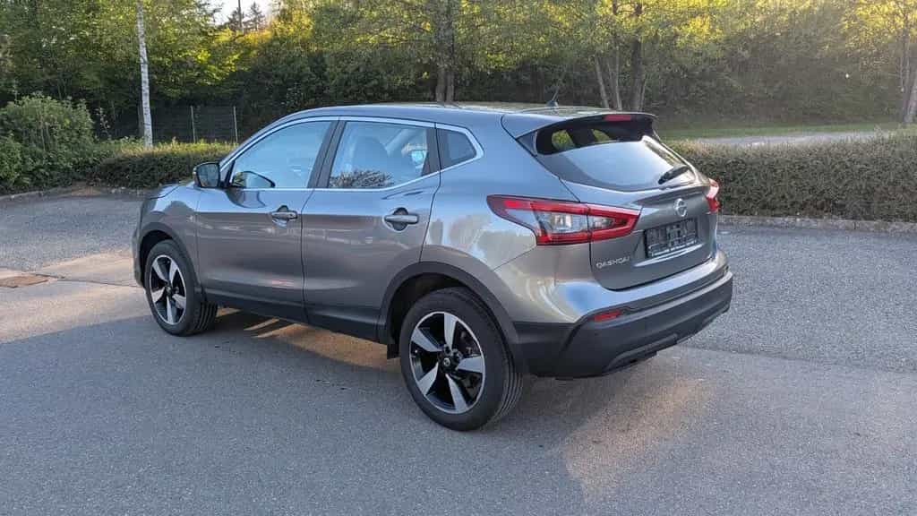 Nissan Qashqai 1.2 DIG-T | Facelift 18 Zoll DAB 10/2017-photo-2
