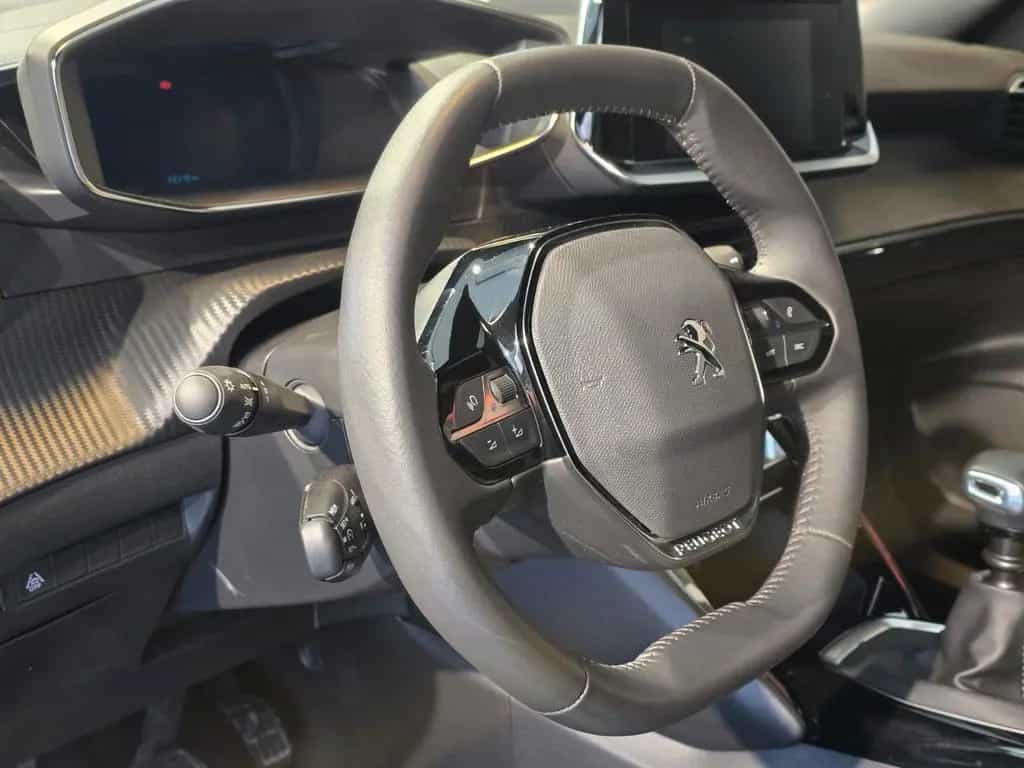 Peugeot 2008 Allure Pack*1.HAND*NAVI*TEMPO*SHZ*KAM 05/2023-photo-5
