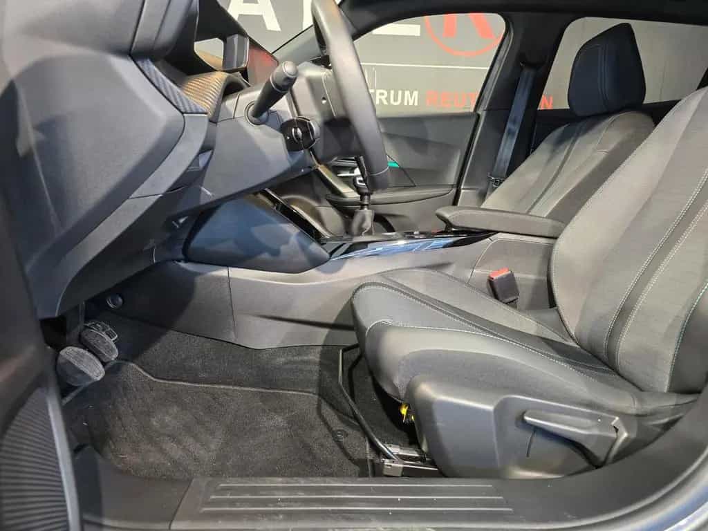 Peugeot 2008 Allure Pack*1.HAND*NAVI*TEMPO*SHZ*KAM 05/2023-photo-7
