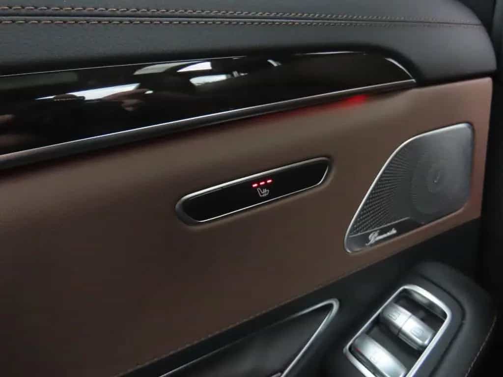 Mercedes-Benz S-Class 350 d BlueTec AMG Line Pano Softclose Massage 11/2016-photo-16