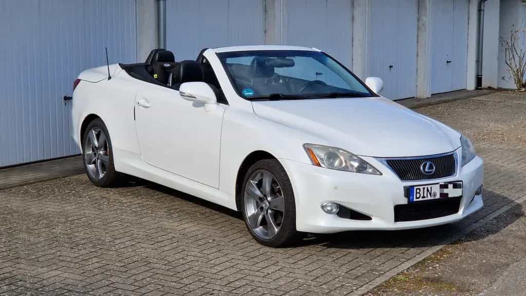 Lexus IS 250C | Cabrio | topgepfl. | 8-fach ber. 02/2010-photo-1