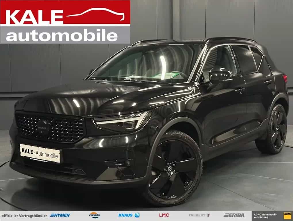 Volvo XC40 Plus Black Edition *20Zoll*360°*Privacy*LED 07/2025-photo-0
