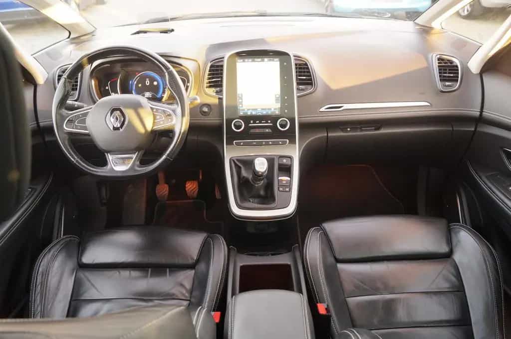 Renault Grand Scenic IV Initiale Paris 7Sitze Kamera Nav 09/2018-photo-11