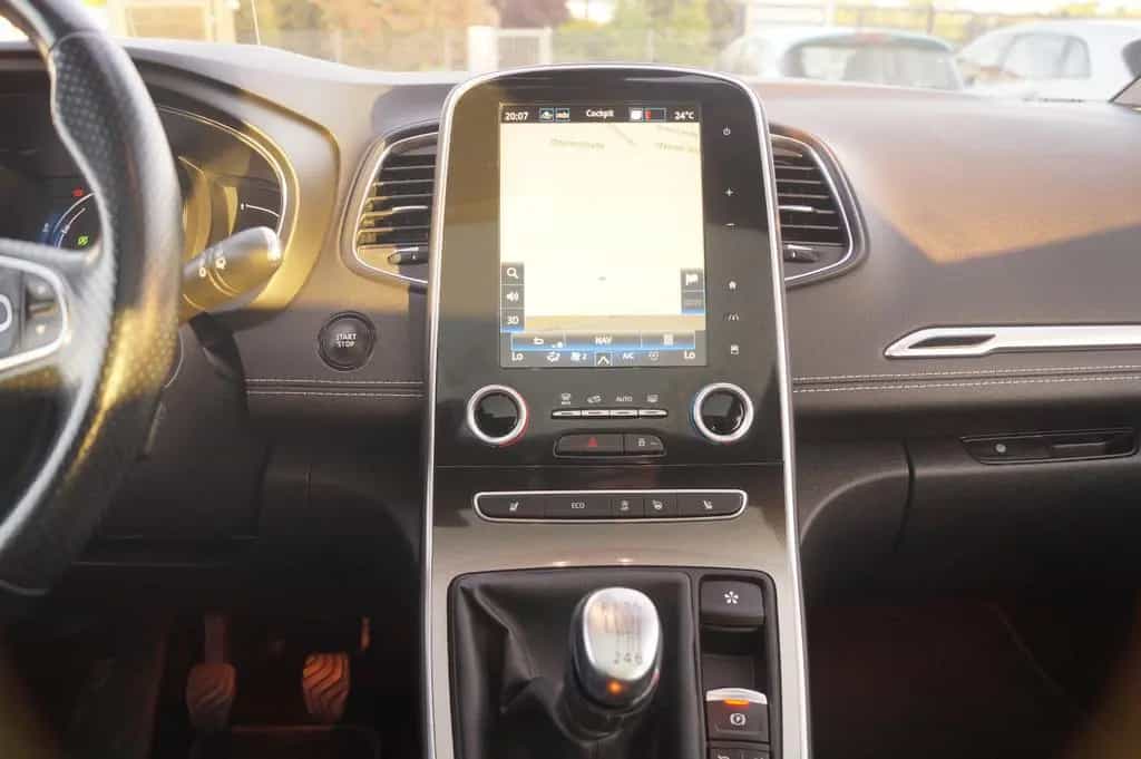 Renault Grand Scenic IV Initiale Paris 7Sitze Kamera Nav 09/2018-photo-12