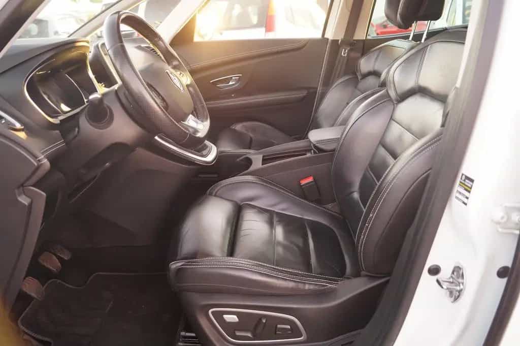Renault Grand Scenic IV Initiale Paris 7Sitze Kamera Nav 09/2018-photo-18