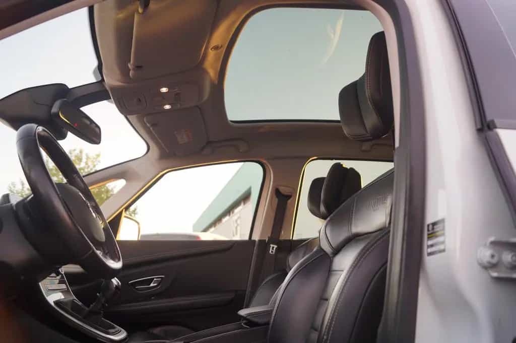 Renault Grand Scenic IV Initiale Paris 7Sitze Kamera Nav 09/2018-photo-19