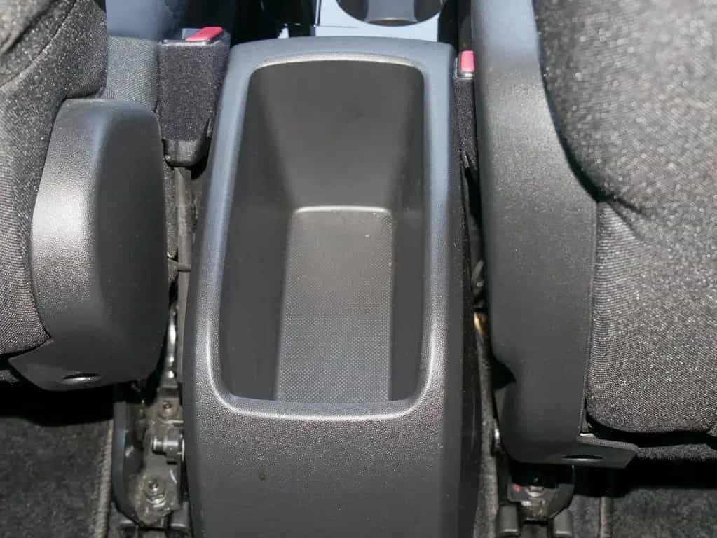 Citroën C3 Aircross Citroen C3 Aircross Shine 1,2 PurTech 130 PS LED 04/2023-photo-16