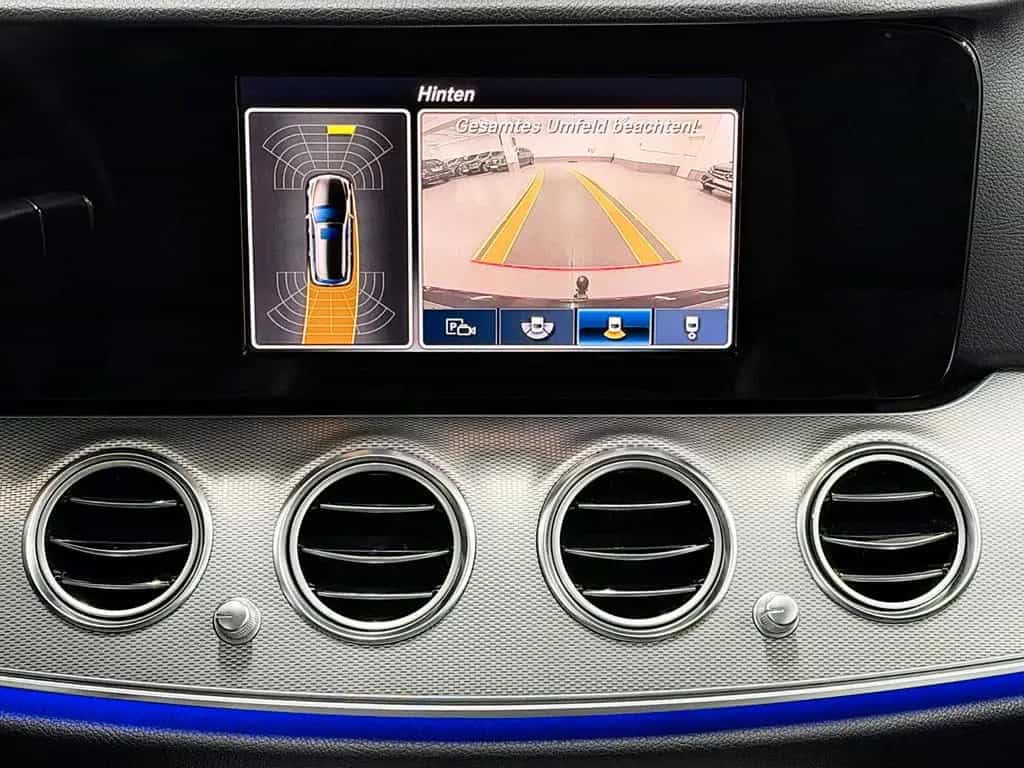Mercedes-Benz E-Class 220 D T AVANTGARDE *FINANZIERUNG MÖGLICH* 01/2017-photo-10