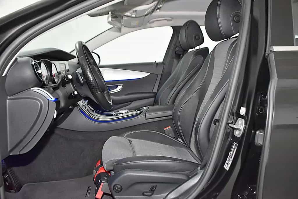 Mercedes-Benz E-Class 220 D T AVANTGARDE *FINANZIERUNG MÖGLICH* 01/2017-photo-26