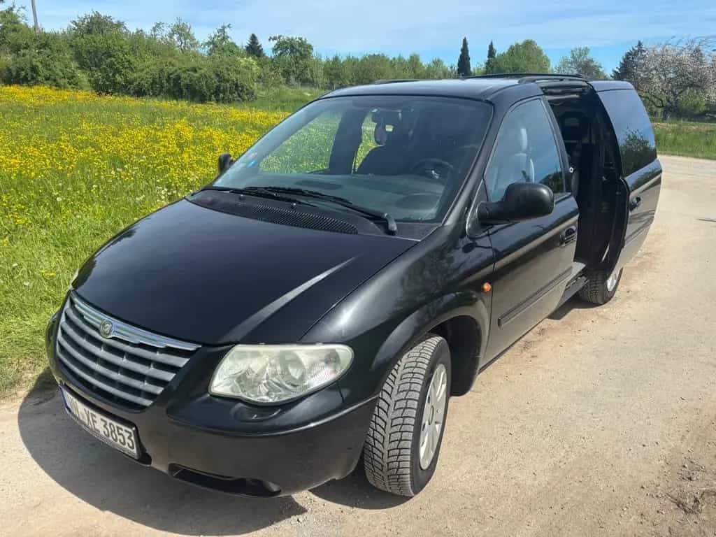 Chrysler Voyager Classic 2.8 CRD Autom 06/2006-photo-2