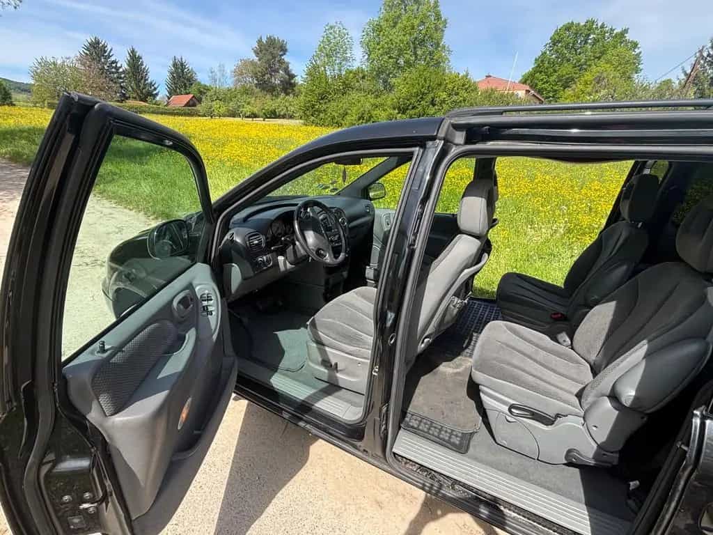 Chrysler Voyager Classic 2.8 CRD Autom 06/2006-photo-5