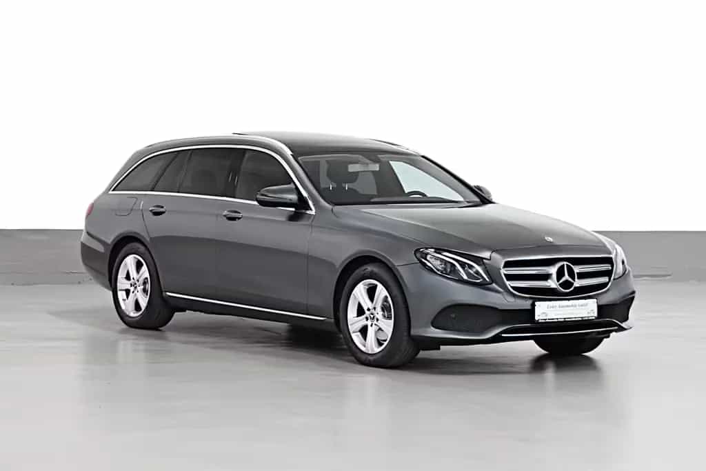 Mercedes-Benz E-Class 220 D T AVANTGARDE *FINANZIERUNG MÖGLICH* 06/2017-photo-0
