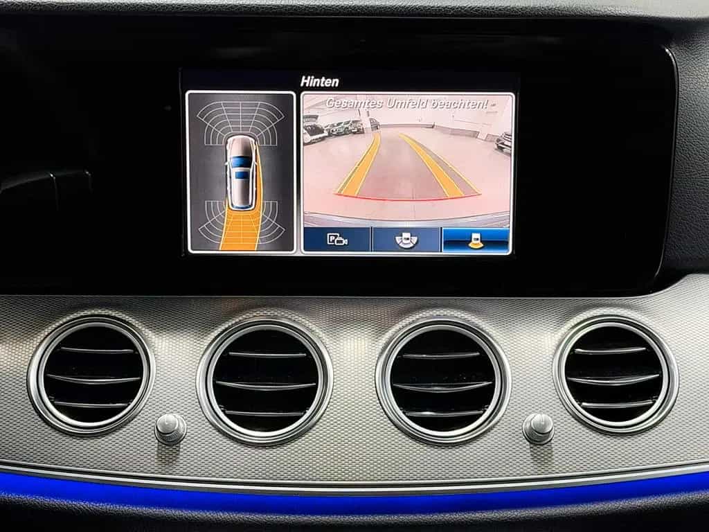 Mercedes-Benz E-Class 220 D T AVANTGARDE *FINANZIERUNG MÖGLICH* 06/2017-photo-10