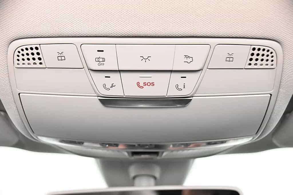 Mercedes-Benz E-Class 220 D T AVANTGARDE *FINANZIERUNG MÖGLICH* 06/2017-photo-22