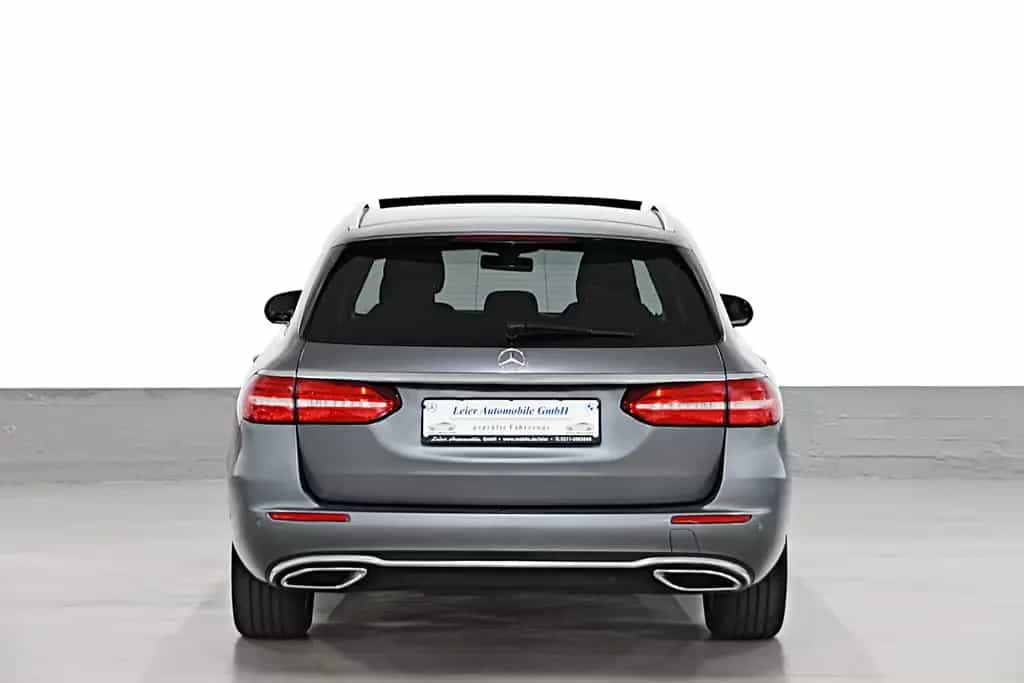 Mercedes-Benz E-Class 220 D T AVANTGARDE *FINANZIERUNG MÖGLICH* 06/2017-photo-5