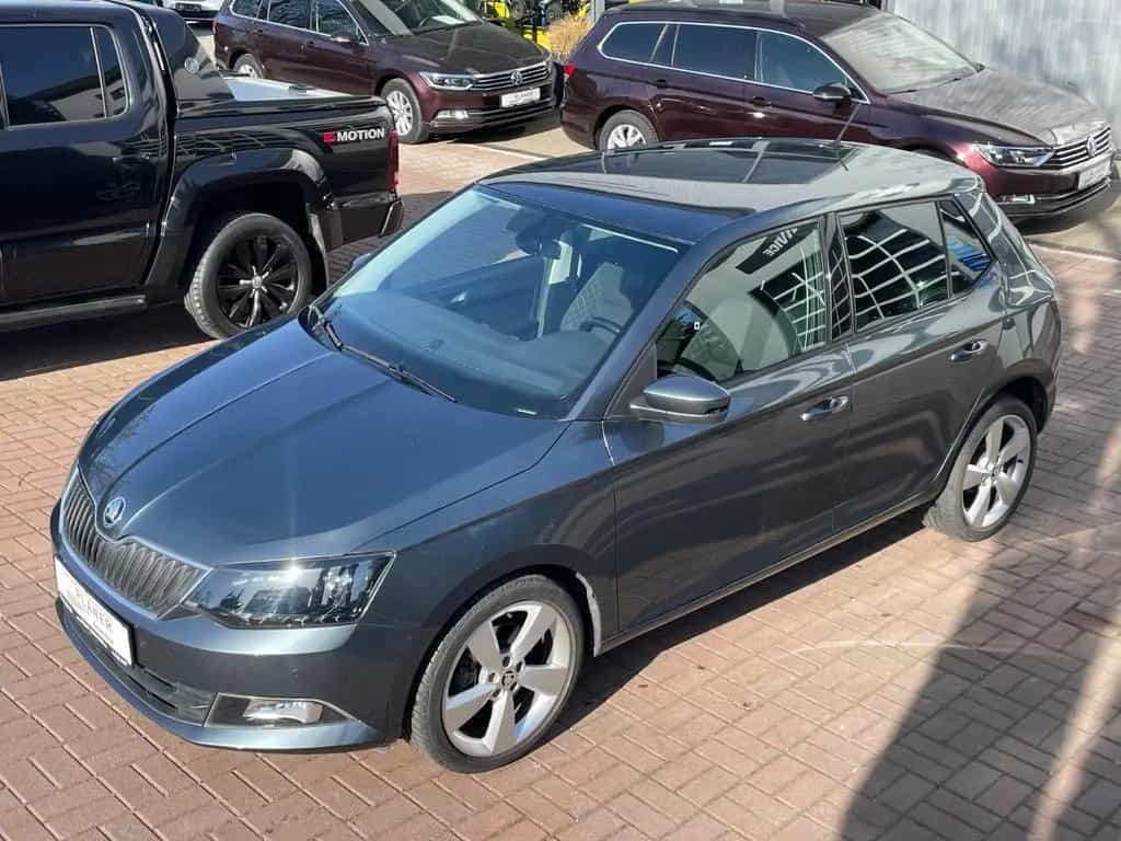 Skoda Fabia Style Sitzh. DSG HU/AU Service neu 06/2015-photo-22