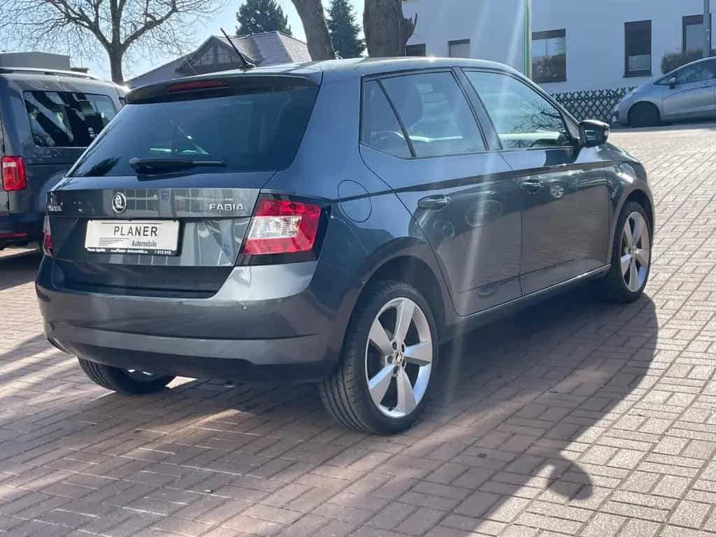 Skoda Fabia Style Sitzh. DSG HU/AU Service neu 06/2015-photo-3