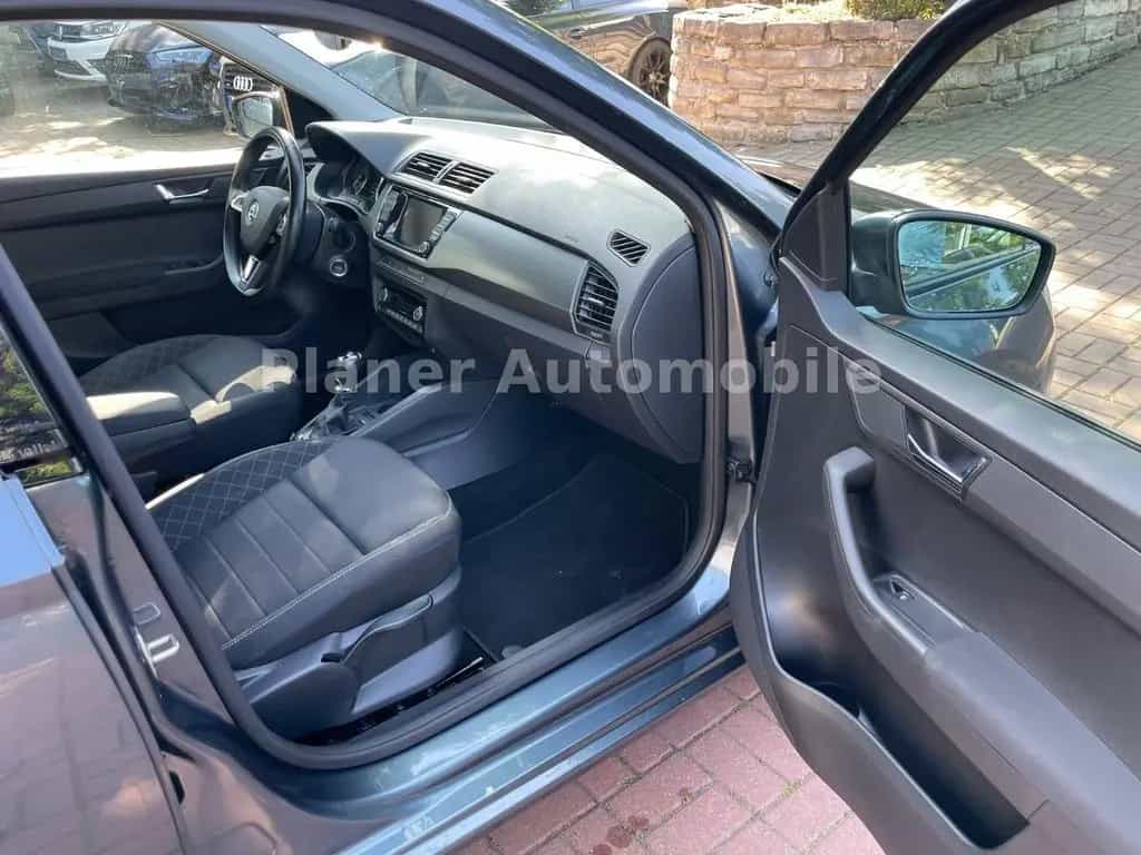 Skoda Fabia Style Sitzh. DSG HU/AU Service neu 06/2015-photo-6