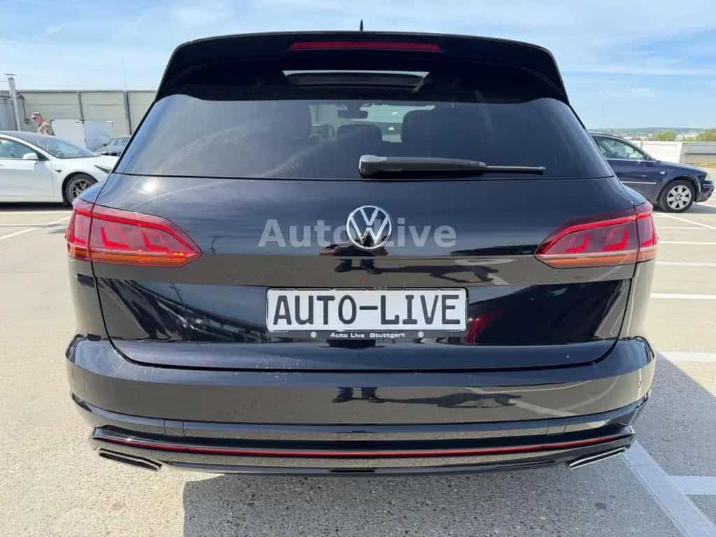 Volkswagen Touareg 3.0 TSI*R LINE*BlackS*PAN*MATRI*LUFT*VOL 03/2022-photo-3
