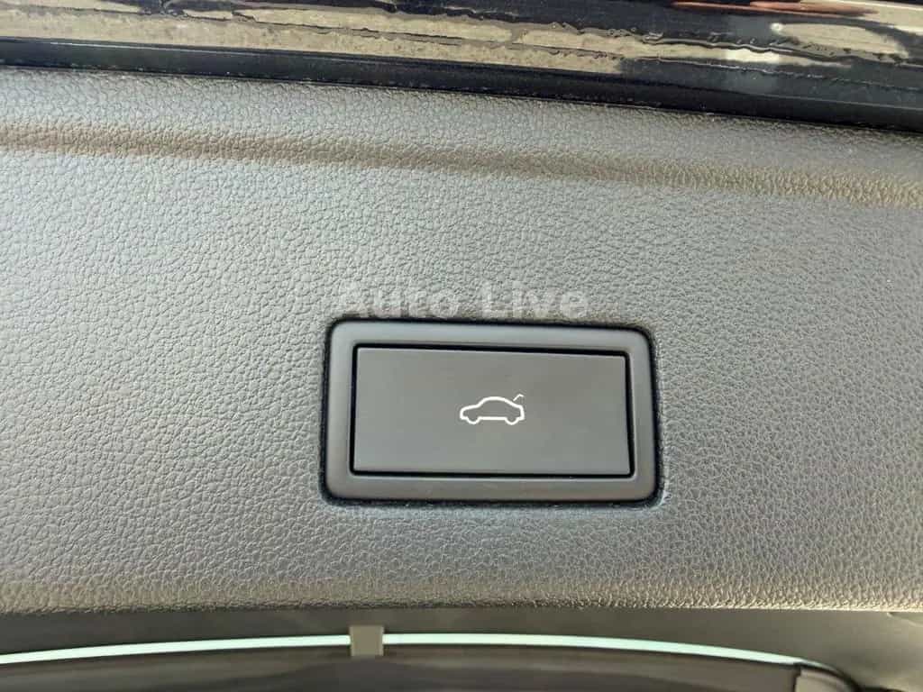Volkswagen Touareg 3.0 TSI*R LINE*BlackS*PAN*MATRI*LUFT*VOL 03/2022-photo-32