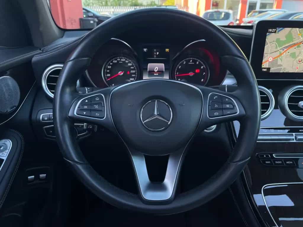 Mercedes-Benz GLC 300 Coupe 4Matic AMG/DESIGNO*MEMORY**VOLL** 04/2018-photo-14