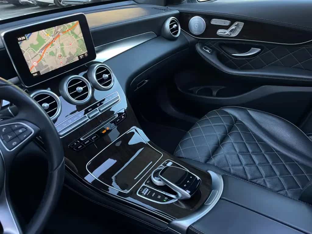 Mercedes-Benz GLC 300 Coupe 4Matic AMG/DESIGNO*MEMORY**VOLL** 04/2018-photo-23