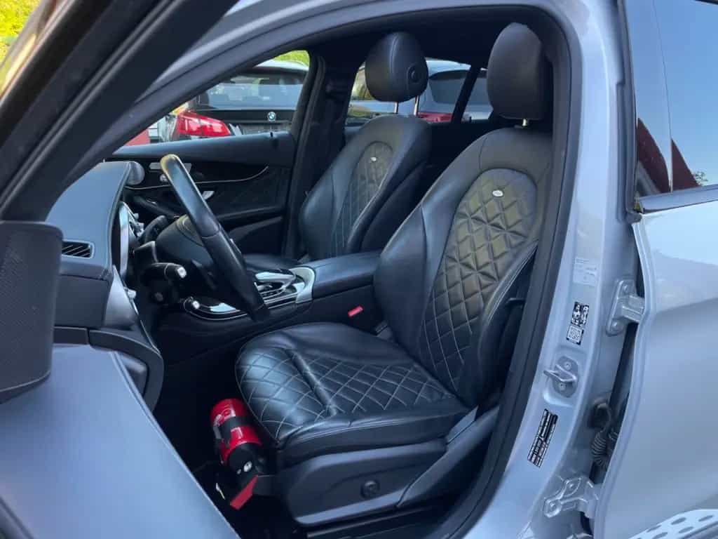 Mercedes-Benz GLC 300 Coupe 4Matic AMG/DESIGNO*MEMORY**VOLL** 04/2018-photo-24