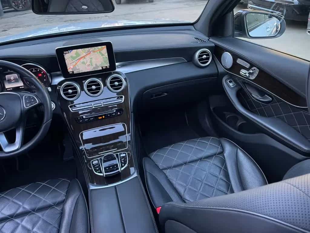 Mercedes-Benz GLC 300 Coupe 4Matic AMG/DESIGNO*MEMORY**VOLL** 04/2018-photo-31