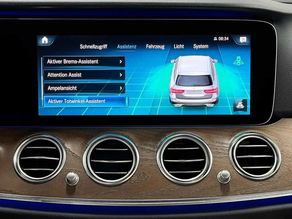 Mercedes-Benz E-Class 220 D T 9G-TRONIC AVANTGARDE *AUS 1 HAND* 01/2021-photo-15