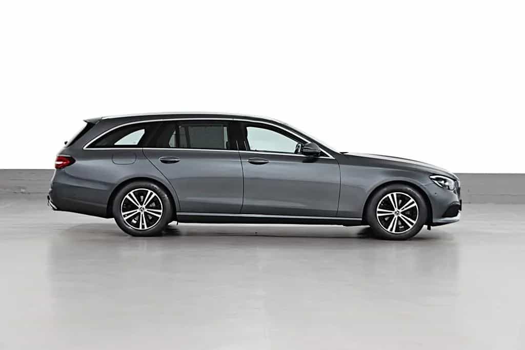 Mercedes-Benz E-Class 220 D T 9G-TRONIC AVANTGARDE *AUS 1 HAND* 01/2021-photo-4