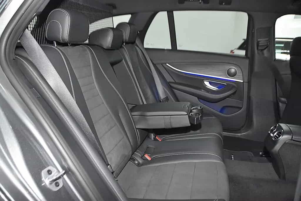 Mercedes-Benz E-Class 220 D T 9G-TRONIC AMG-LINE *TOP-ZUSTAND* 12/2018-photo-24