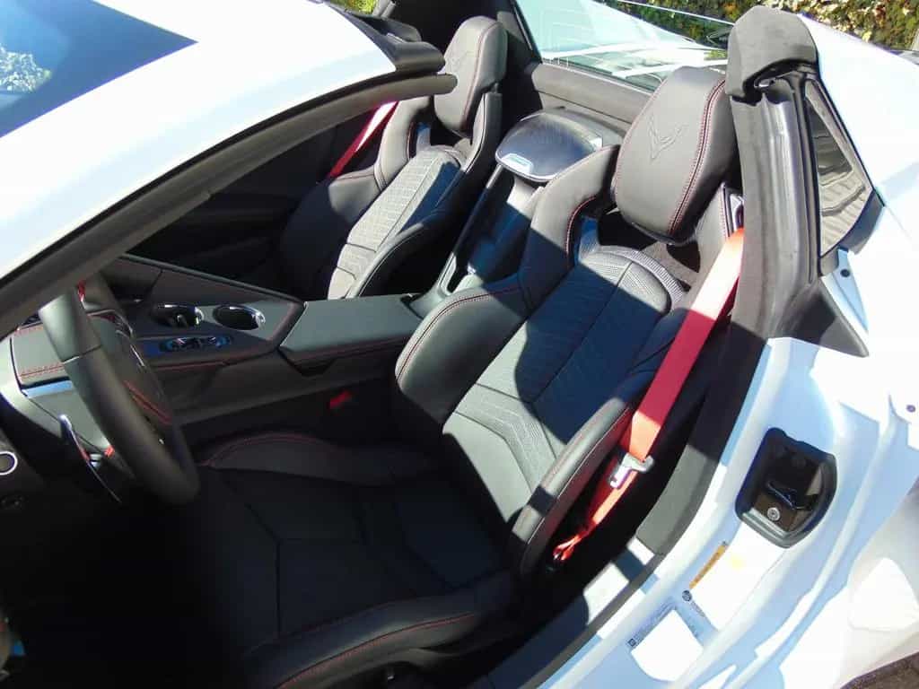 Corvette C8 Cabrio 3LT Europamodell Neuwagen Front Lift 05/2026-photo-3