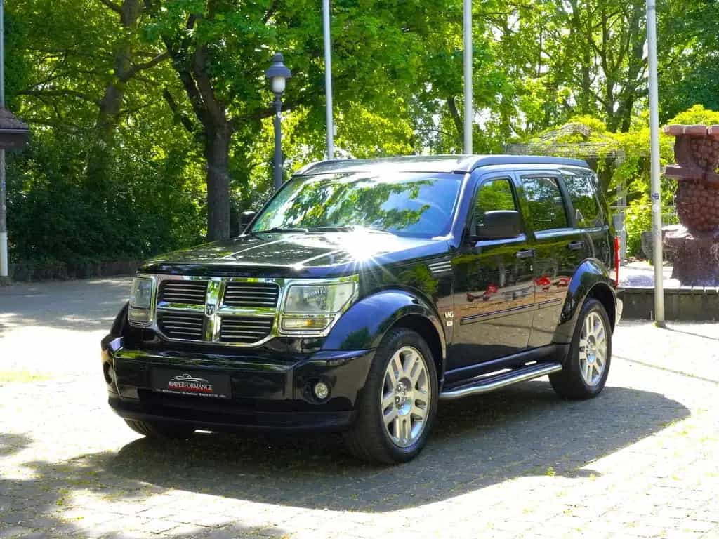 Dodge Nitro 3.7 V6 Auto.*4X4~Navi~R-Cam~AHK~Exclusive* 06/2008-photo-2