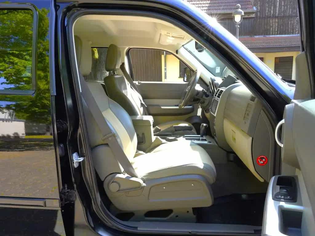 Dodge Nitro 3.7 V6 Auto.*4X4~Navi~R-Cam~AHK~Exclusive* 06/2008-photo-22
