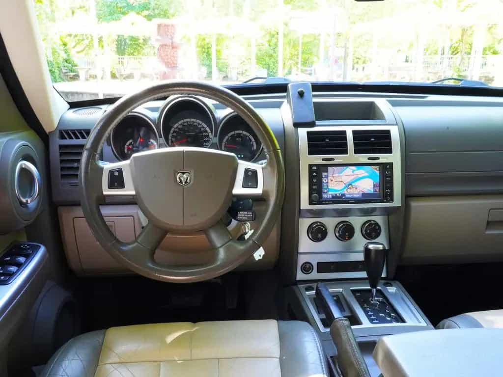 Dodge Nitro 3.7 V6 Auto.*4X4~Navi~R-Cam~AHK~Exclusive* 06/2008-photo-28