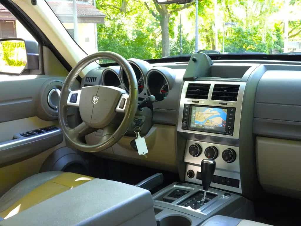 Dodge Nitro 3.7 V6 Auto.*4X4~Navi~R-Cam~AHK~Exclusive* 06/2008-photo-32