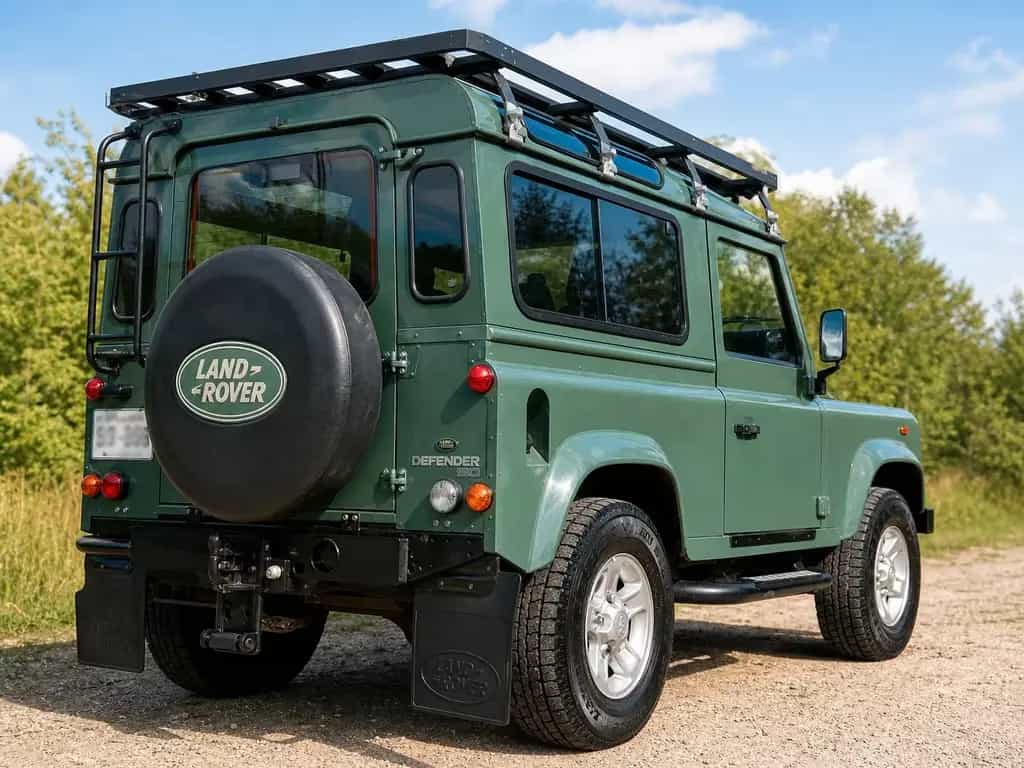 Land Rover Defender 90 TD4 - 85tkm - Station Wagon E 12/2009-photo-0