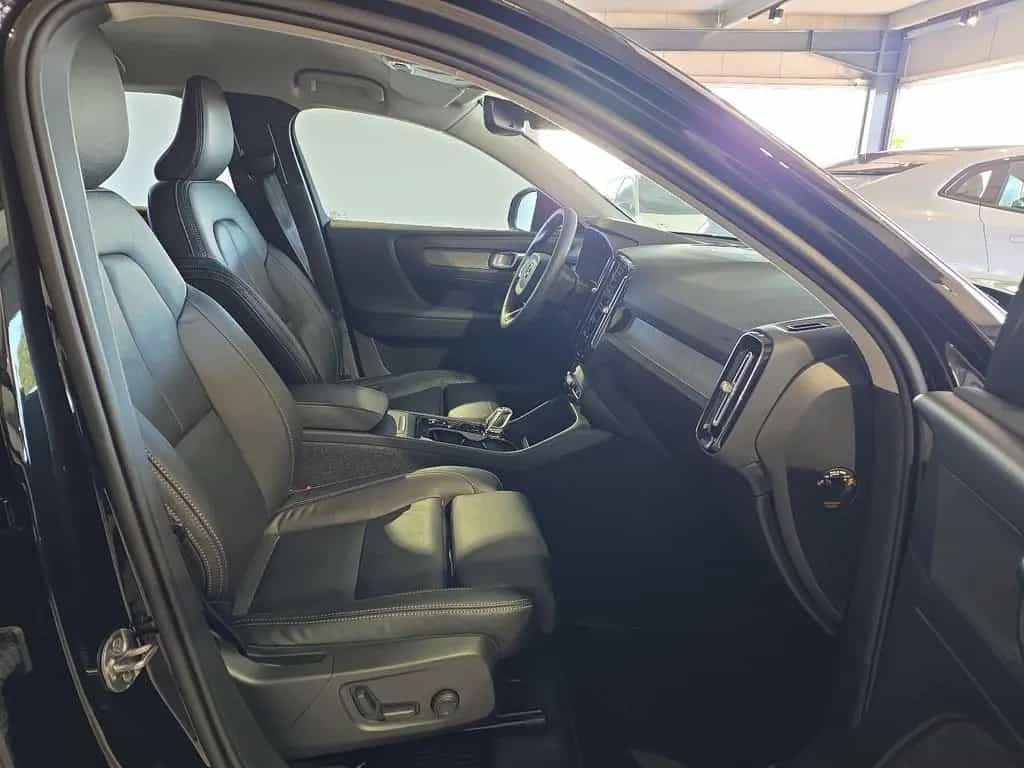 Volvo XC40 B4 Inscription ACC Leder 360° LED WinterPkt 01/2022-photo-10