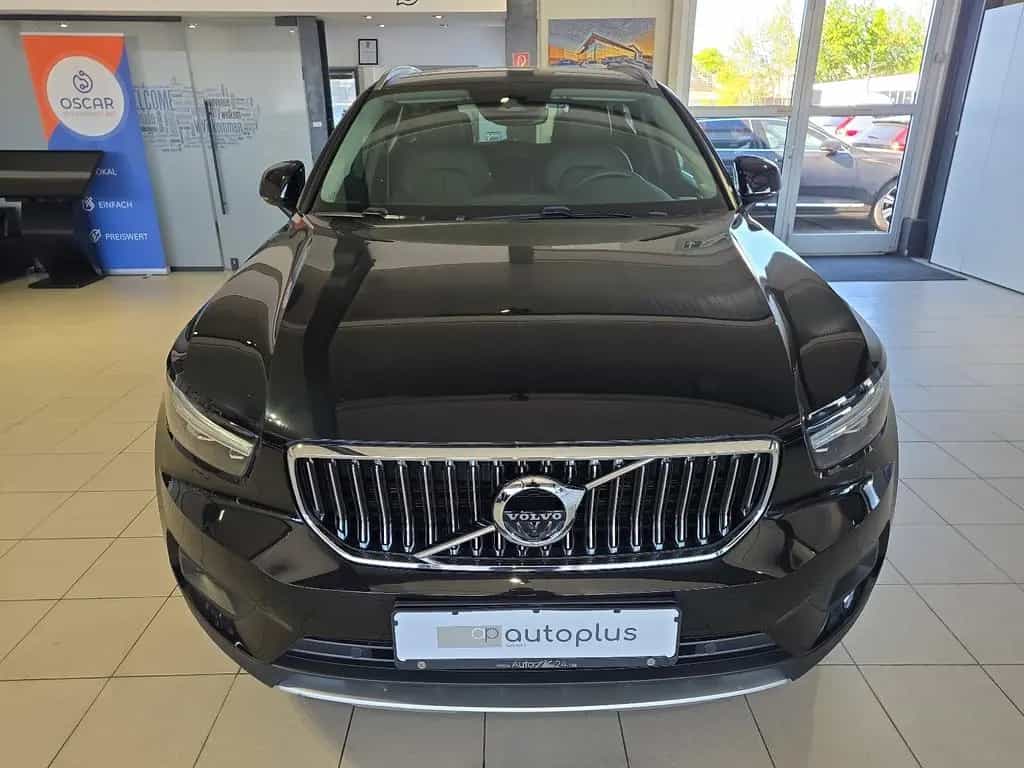 Volvo XC40 B4 Inscription ACC Leder 360° LED WinterPkt 01/2022-photo-2