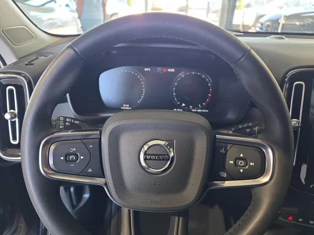 Volvo XC40 B4 Inscription ACC Leder 360° LED WinterPkt 01/2022-photo-20