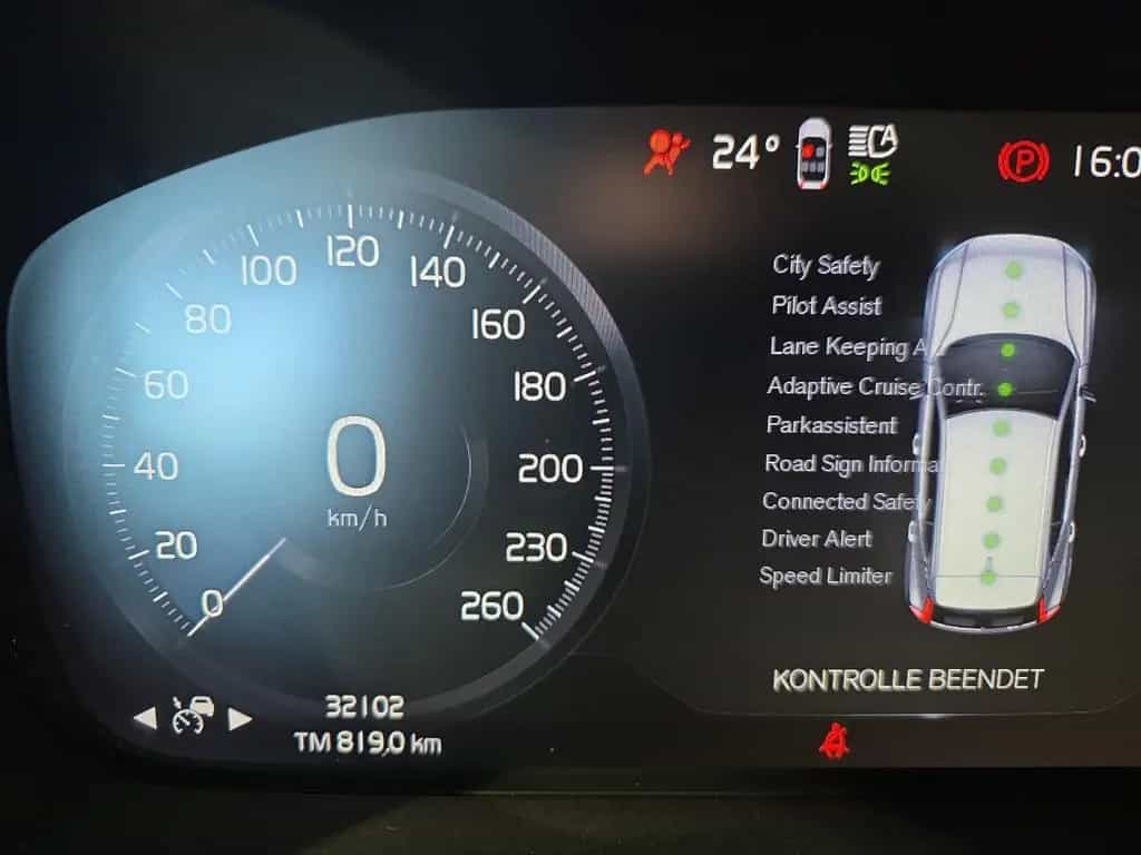 Volvo XC40 B4 Inscription ACC Leder 360° LED WinterPkt 01/2022-photo-21