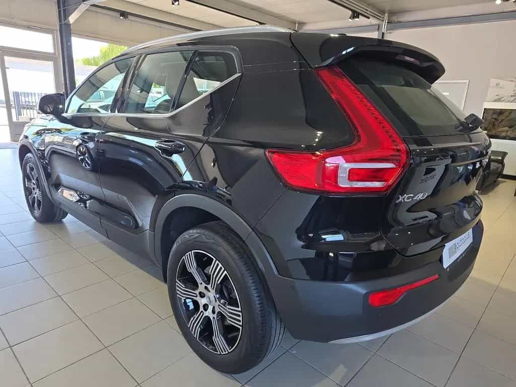Volvo XC40 B4 Inscription ACC Leder 360° LED WinterPkt 01/2022-photo-9