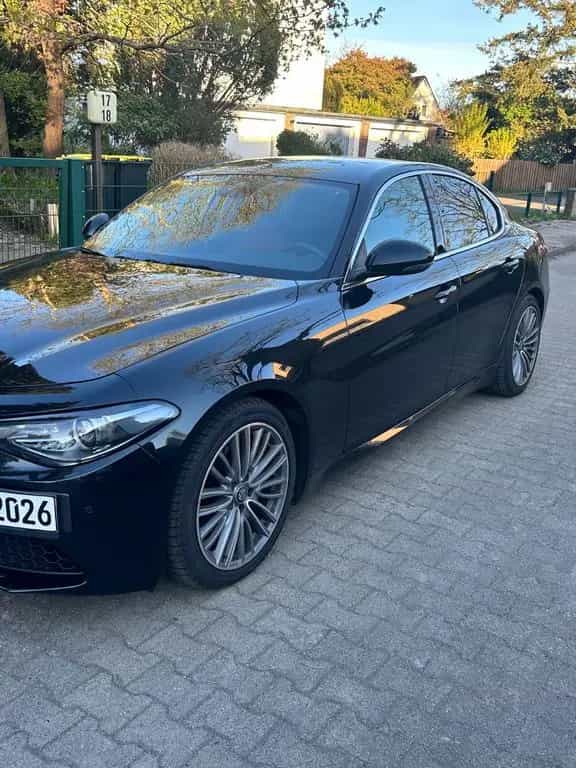 Alfa Romeo Giulia 2.0 Turbo 16V 147kW AT8 Lusso Ti Lusso Ti 06/2018-photo-1