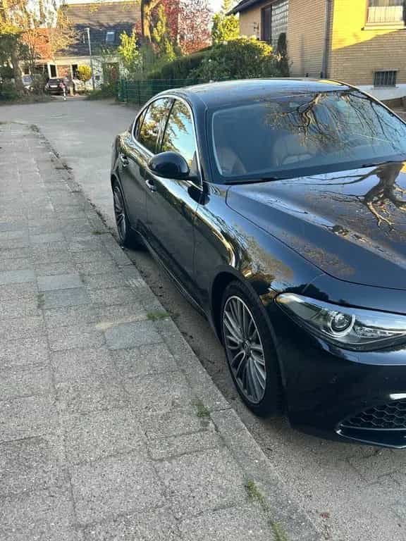 Alfa Romeo Giulia 2.0 Turbo 16V 147kW AT8 Lusso Ti Lusso Ti 06/2018-photo-4